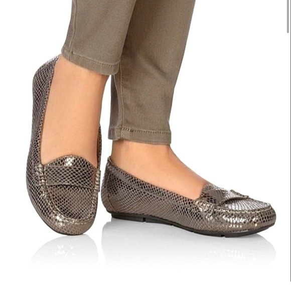 Vionic Chill Larrun Podiatrist Design Gunmetal Gold Snakeskin Print Loafers ,8.5 - Picture 1 of 8